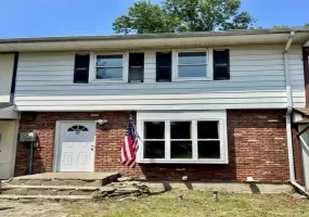 21 Black Stallion Court, Middletown, NY, 3 Bedrooms Bedrooms, 7 Rooms Rooms,1 BathroomBathrooms,Residential,For Rent,Black Stallion,0,1037400 21 Black Stallion Court, Middletown, NY, 3 Bedrooms Bedrooms, 7 Rooms Rooms,1 BathroomBathrooms,Residential,For Rent,Black Stallion,0,1037400