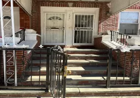 646 Commonwealth Avenue, New York, NY, 4 Bedrooms Bedrooms, 5 Rooms Rooms,1 BathroomBathrooms,Residential Lease,For Rent,Commonwealth,0,1003424 646 Commonwealth Avenue, New York, NY, 4 Bedrooms Bedrooms, 5 Rooms Rooms,1 BathroomBathrooms,Residential Lease,For Rent,Commonwealth,0,1003424