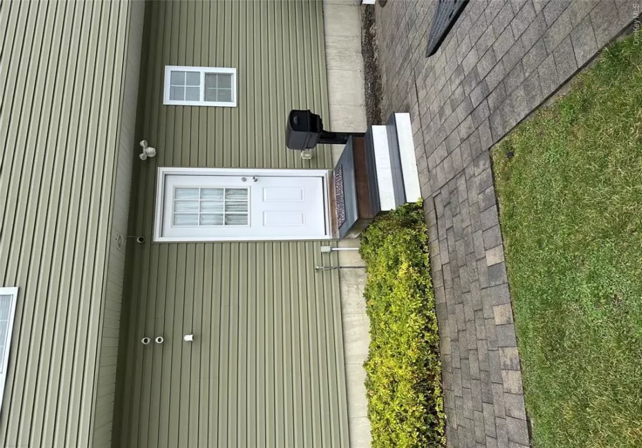 5 Macintosh Lane, Brookhaven, NY, 1 Bedroom Bedrooms, 1 Room Rooms,2 BathroomsBathrooms,Residential Lease,For Rent,Macintosh,0,1021193 5 Macintosh Lane, Brookhaven, NY, 1 Bedroom Bedrooms, 1 Room Rooms,2 BathroomsBathrooms,Residential Lease,For Rent,Macintosh,0,1021193
