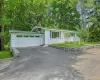 Welcome to 252 Watch Hill Road! Welcome to 252 Watch Hill Road!