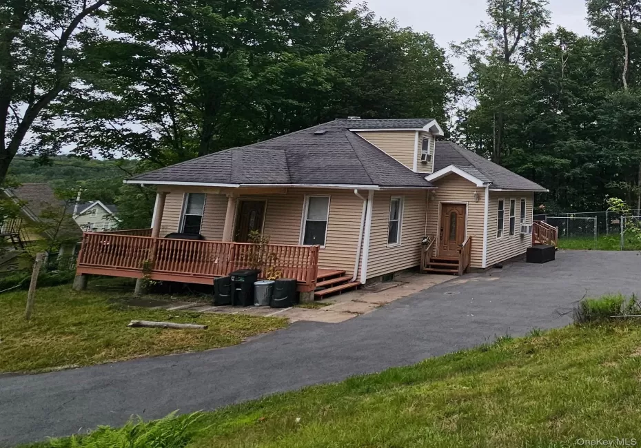 286 Main Street, Liberty, NY, 3 Bedrooms Bedrooms, 6 Rooms Rooms,1 BathroomBathrooms,Residential,For Rent,Main,0,1042094 286 Main Street, Liberty, NY, 3 Bedrooms Bedrooms, 6 Rooms Rooms,1 BathroomBathrooms,Residential,For Rent,Main,0,1042094