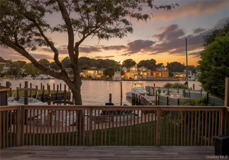 12 Bayview Avenue, Islip, NY, 3 Bedrooms Bedrooms, 6 Rooms Rooms,2 BathroomsBathrooms,Residential,For Rent,Bayview,0,1033491 12 Bayview Avenue, Islip, NY, 3 Bedrooms Bedrooms, 6 Rooms Rooms,2 BathroomsBathrooms,Residential,For Rent,Bayview,0,1033491