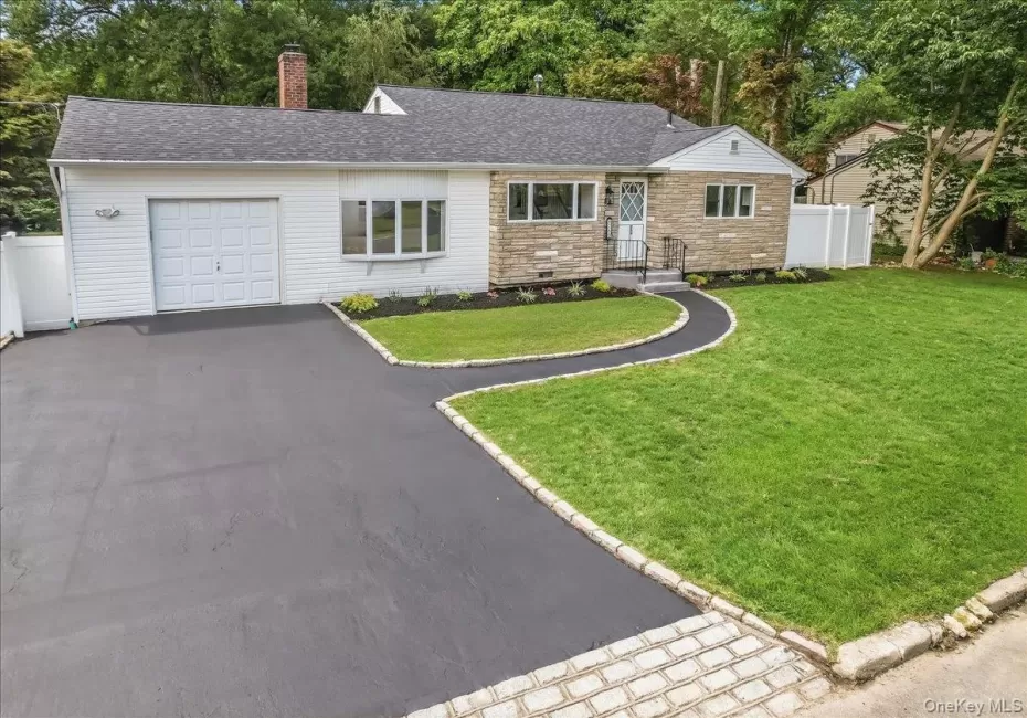 260 24th Street, Babylon, NY, 4 Bedrooms Bedrooms, 10 Rooms Rooms,1 BathroomBathrooms,Residential,For Rent,24th,0,1042400 260 24th Street, Babylon, NY, 4 Bedrooms Bedrooms, 10 Rooms Rooms,1 BathroomBathrooms,Residential,For Rent,24th,0,1042400