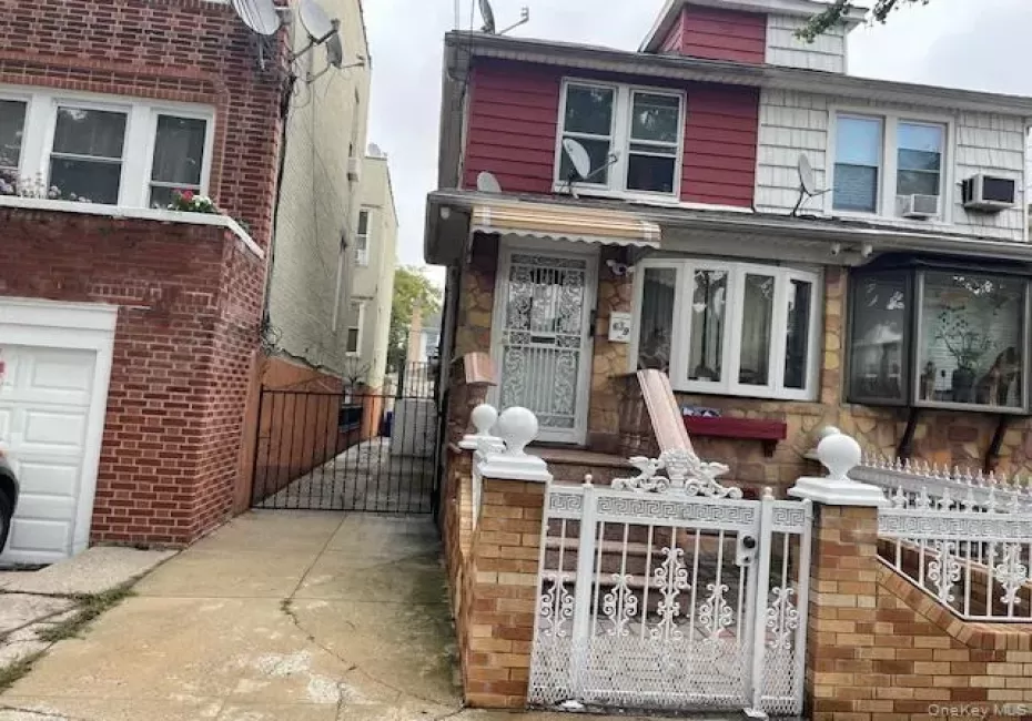 639 51st Street, New York, NY, 3 Bedrooms Bedrooms, 7 Rooms Rooms,3 BathroomsBathrooms,Residential,For Rent,51st,0,1041389 639 51st Street, New York, NY, 3 Bedrooms Bedrooms, 7 Rooms Rooms,3 BathroomsBathrooms,Residential,For Rent,51st,0,1041389