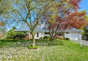 14 Peachtree Lane, North Hempstead, NY, 5 Bedrooms Bedrooms, 9 Rooms Rooms,2 BathroomsBathrooms,Residential Lease,For Rent,Peachtree,0,1042485 14 Peachtree Lane, North Hempstead, NY, 5 Bedrooms Bedrooms, 9 Rooms Rooms,2 BathroomsBathrooms,Residential Lease,For Rent,Peachtree,0,1042485