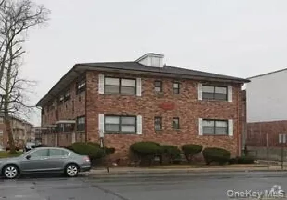80 Lincoln Avenue, Hempstead, NY, 1 Bedroom Bedrooms, 4 Rooms Rooms,1 BathroomBathrooms,Residential,For Rent,Lincoln Avenue,0,1042292 80 Lincoln Avenue, Hempstead, NY, 1 Bedroom Bedrooms, 4 Rooms Rooms,1 BathroomBathrooms,Residential,For Rent,Lincoln Avenue,0,1042292