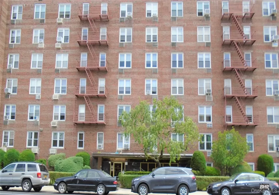 2265 Gerritsen Avenue, New York, NY, 2 Bedrooms Bedrooms, 4 Rooms Rooms,1 BathroomBathrooms,Residential,For Rent,Gerritsen,0,1042403 2265 Gerritsen Avenue, New York, NY, 2 Bedrooms Bedrooms, 4 Rooms Rooms,1 BathroomBathrooms,Residential,For Rent,Gerritsen,0,1042403