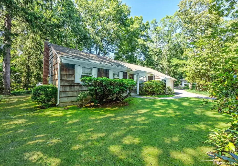2625 Great Peconic Bay Boulevard, Southold, NY, 3 Bedrooms Bedrooms, 8 Rooms Rooms,2 BathroomsBathrooms,Residential,For Rent,Great Peconic Bay,0,1042007 2625 Great Peconic Bay Boulevard, Southold, NY, 3 Bedrooms Bedrooms, 8 Rooms Rooms,2 BathroomsBathrooms,Residential,For Rent,Great Peconic Bay,0,1042007