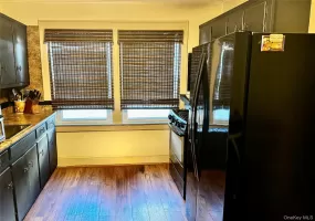 3929 Merrick Road, Hempstead, NY, 3 Bedrooms Bedrooms, 7 Rooms Rooms,1 BathroomBathrooms,Residential Lease,For Rent,Merrick,0,1042621 3929 Merrick Road, Hempstead, NY, 3 Bedrooms Bedrooms, 7 Rooms Rooms,1 BathroomBathrooms,Residential Lease,For Rent,Merrick,0,1042621