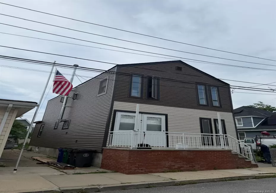 9947 163rd Drive, New York, NY, 3 Bedrooms Bedrooms, 7 Rooms Rooms,1 BathroomBathrooms,Residential Lease,For Rent,163rd,0,1042641 9947 163rd Drive, New York, NY, 3 Bedrooms Bedrooms, 7 Rooms Rooms,1 BathroomBathrooms,Residential Lease,For Rent,163rd,0,1042641