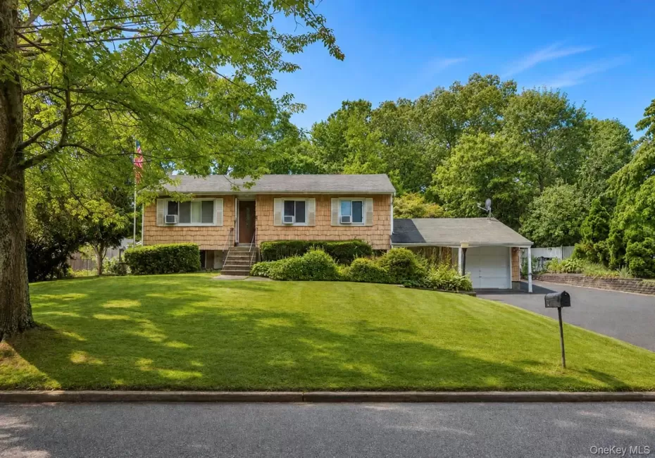 35 Hart Street, Brookhaven, NY, 5 Bedrooms Bedrooms, 8 Rooms Rooms,2 BathroomsBathrooms,Residential,For Rent,Hart,0,1040157 35 Hart Street, Brookhaven, NY, 5 Bedrooms Bedrooms, 8 Rooms Rooms,2 BathroomsBathrooms,Residential,For Rent,Hart,0,1040157