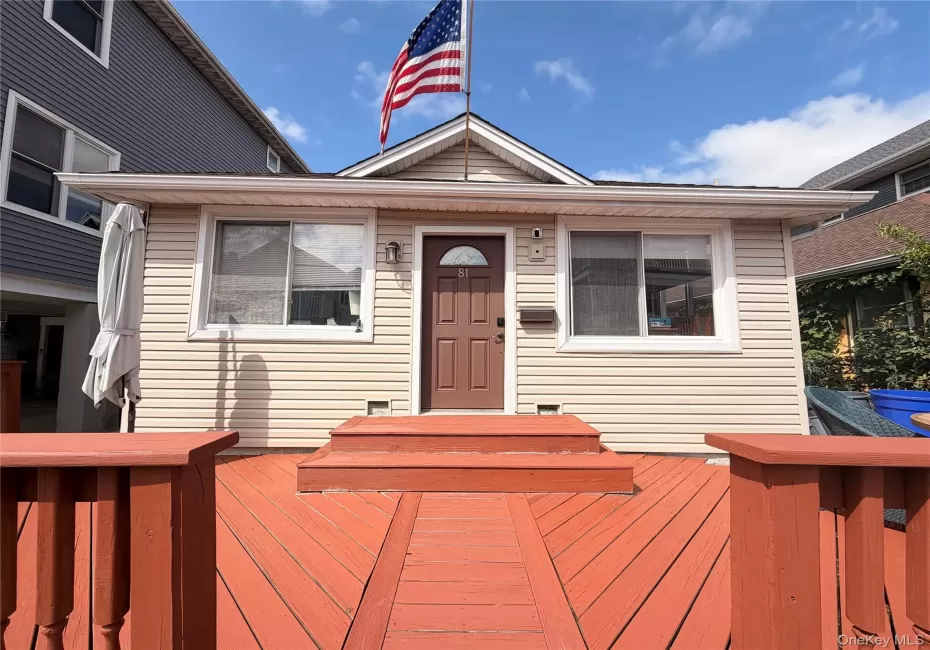 81 Michigan Street, Long Beach, NY, 3 Bedrooms Bedrooms, 6 Rooms Rooms,1 BathroomBathrooms,Residential,For Rent,Michigan,0,1041751 81 Michigan Street, Long Beach, NY, 3 Bedrooms Bedrooms, 6 Rooms Rooms,1 BathroomBathrooms,Residential,For Rent,Michigan,0,1041751