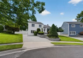 68 Briarwood Lane, Oyster Bay, NY, 3 Bedrooms Bedrooms, 6 Rooms Rooms,2 BathroomsBathrooms,Residential,For Rent,Briarwood,0,1040816 68 Briarwood Lane, Oyster Bay, NY, 3 Bedrooms Bedrooms, 6 Rooms Rooms,2 BathroomsBathrooms,Residential,For Rent,Briarwood,0,1040816