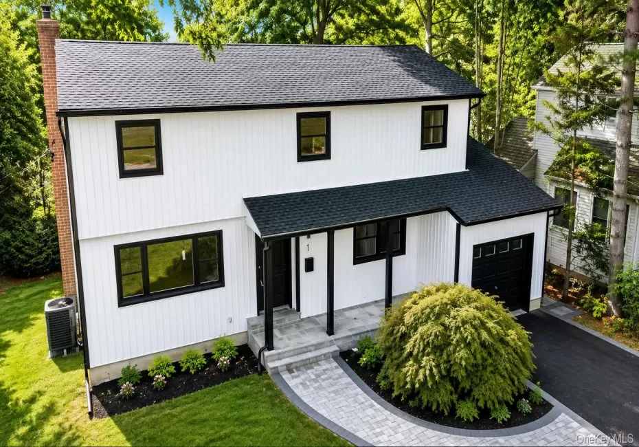 441 Roslyn Road, North Hempstead, NY, 4 Bedrooms Bedrooms, 8 Rooms Rooms,2 BathroomsBathrooms,Residential,For Rent,Roslyn,0,1041836 441 Roslyn Road, North Hempstead, NY, 4 Bedrooms Bedrooms, 8 Rooms Rooms,2 BathroomsBathrooms,Residential,For Rent,Roslyn,0,1041836
