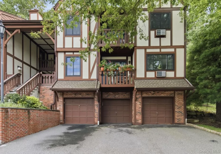 Welcome to 66 Foxwood Circle, a top-floor one-bedroom condo in the sought-after Foxwood community where Tudor charm, treetop privacy, and an unbeatable Mount Kisco location come together in one standout package. Welcome to 66 Foxwood Circle, a top-floor one-bedroom condo in the sought-after Foxwood community where Tudor charm, treetop privacy, and an unbeatable Mount Kisco location come together in one standout package.