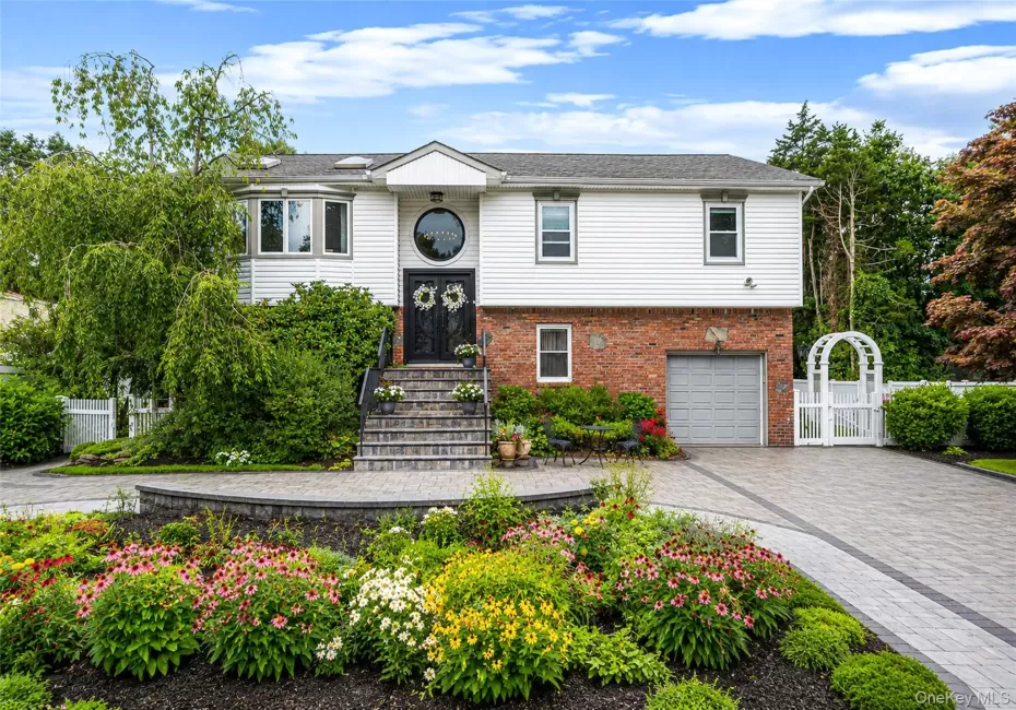 25 Kellogg Place, Huntington, NY, 5 Bedrooms Bedrooms, 9 Rooms Rooms,2 BathroomsBathrooms,Residential,For Rent,Kellogg,0,1042558 25 Kellogg Place, Huntington, NY, 5 Bedrooms Bedrooms, 9 Rooms Rooms,2 BathroomsBathrooms,Residential,For Rent,Kellogg,0,1042558