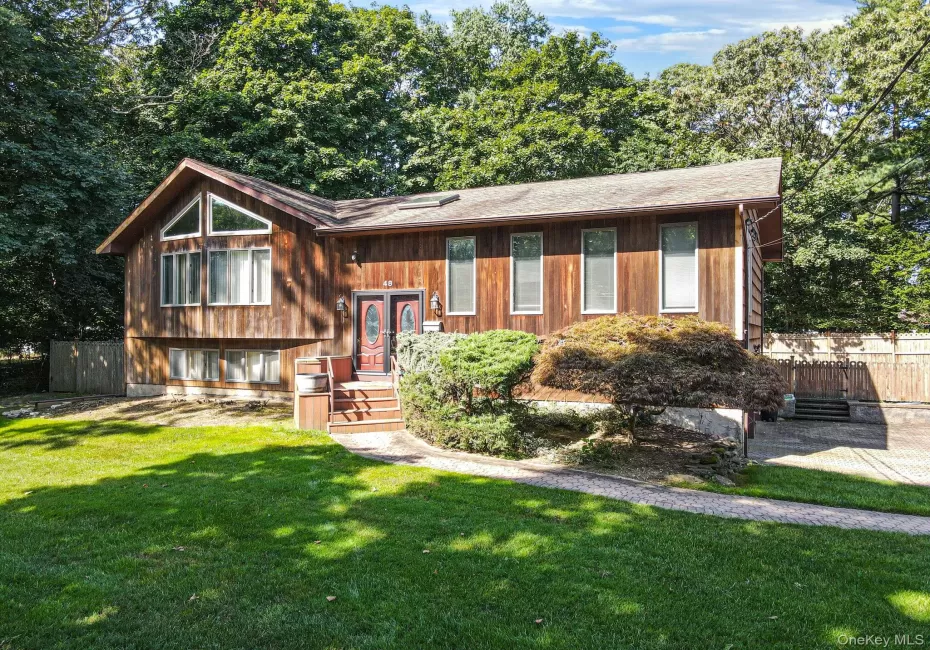48 Oak Avenue, Smithtown, NY, 3 Bedrooms Bedrooms, 10 Rooms Rooms,3 BathroomsBathrooms,Residential,For Rent,Oak,0,1042150 48 Oak Avenue, Smithtown, NY, 3 Bedrooms Bedrooms, 10 Rooms Rooms,3 BathroomsBathrooms,Residential,For Rent,Oak,0,1042150