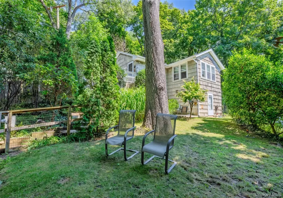 3 Lane M, Huntington, NY, 3 Bedrooms Bedrooms, 8 Rooms Rooms,2 BathroomsBathrooms,Residential,For Rent,Lane M,0,1042639 3 Lane M, Huntington, NY, 3 Bedrooms Bedrooms, 8 Rooms Rooms,2 BathroomsBathrooms,Residential,For Rent,Lane M,0,1042639