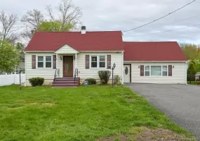 68 Weaver Street, Montgomery, NY, 3 Bedrooms Bedrooms, 10 Rooms Rooms,3 BathroomsBathrooms,Residential Lease,For Rent,Weaver,0,1042291 68 Weaver Street, Montgomery, NY, 3 Bedrooms Bedrooms, 10 Rooms Rooms,3 BathroomsBathrooms,Residential Lease,For Rent,Weaver,0,1042291