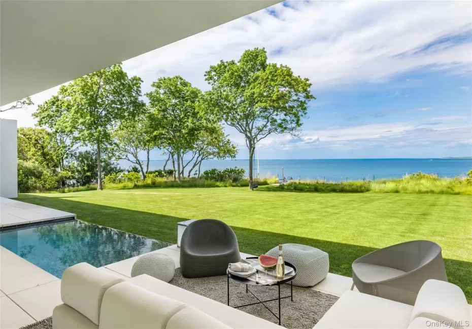 20 & 22 Hedges Banks Drive, East Hampton, NY, 4 Bedrooms Bedrooms, 16 Rooms Rooms,5 BathroomsBathrooms,Residential Lease,For Rent,Hedges Banks,0,1040099 20 & 22 Hedges Banks Drive, East Hampton, NY, 4 Bedrooms Bedrooms, 16 Rooms Rooms,5 BathroomsBathrooms,Residential Lease,For Rent,Hedges Banks,0,1040099