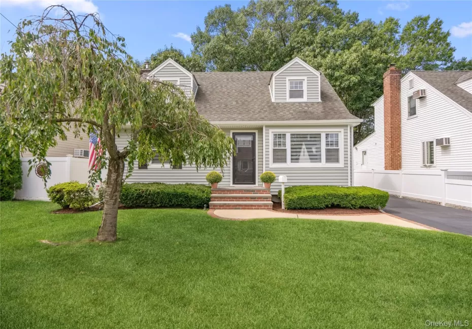 10 Alliance Street, Hempstead, NY, 4 Bedrooms Bedrooms, 6 Rooms Rooms,2 BathroomsBathrooms,Residential,For Rent,Alliance,0,1040244 10 Alliance Street, Hempstead, NY, 4 Bedrooms Bedrooms, 6 Rooms Rooms,2 BathroomsBathrooms,Residential,For Rent,Alliance,0,1040244