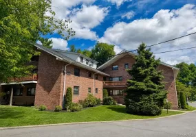 125 Central Avenue, Rye City, NY, 4 Bedrooms Bedrooms, 8 Rooms Rooms,2 BathroomsBathrooms,Residential Lease,For Rent,Central,0,1042069 125 Central Avenue, Rye City, NY, 4 Bedrooms Bedrooms, 8 Rooms Rooms,2 BathroomsBathrooms,Residential Lease,For Rent,Central,0,1042069
