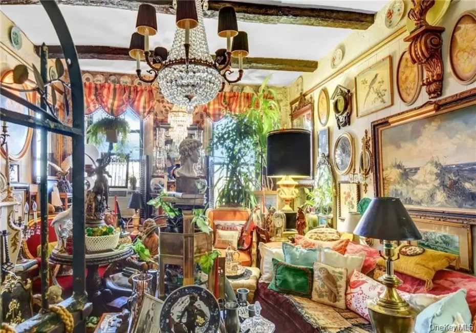 1976 Lafontaine Avenue, New York, NY, 3 Bedrooms Bedrooms, 5 Rooms Rooms,1 BathroomBathrooms,Residential,For Rent,Lafontaine,0,1042581 1976 Lafontaine Avenue, New York, NY, 3 Bedrooms Bedrooms, 5 Rooms Rooms,1 BathroomBathrooms,Residential,For Rent,Lafontaine,0,1042581
