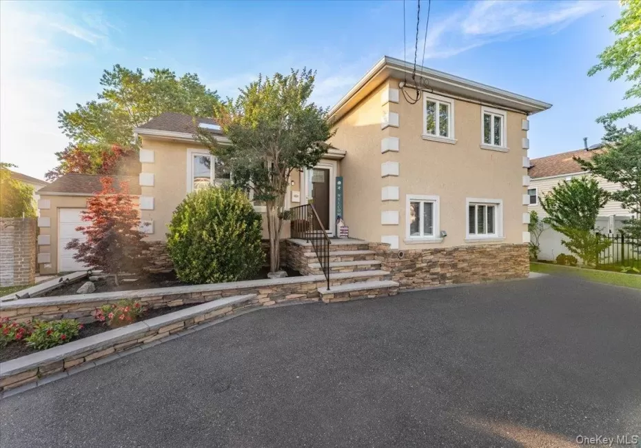 4 Brafmans Road, Hempstead, NY, 4 Bedrooms Bedrooms, 6 Rooms Rooms,2 BathroomsBathrooms,Residential,For Rent,Brafmans,0,1042591 4 Brafmans Road, Hempstead, NY, 4 Bedrooms Bedrooms, 6 Rooms Rooms,2 BathroomsBathrooms,Residential,For Rent,Brafmans,0,1042591
