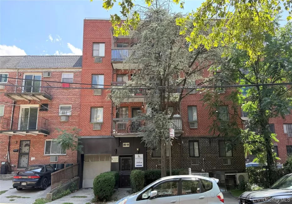 140-44 34th Avenue, New York, NY, 1 Bedroom Bedrooms, 3 Rooms Rooms,1 BathroomBathrooms,Residential,For Rent,34th,0,1043091 140-44 34th Avenue, New York, NY, 1 Bedroom Bedrooms, 3 Rooms Rooms,1 BathroomBathrooms,Residential,For Rent,34th,0,1043091