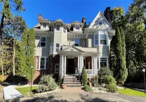 171 S Broadway, Orangetown, NY, 1 Bedroom Bedrooms, 3 Rooms Rooms,1 BathroomBathrooms,Residential Lease,For Rent,S Broadway,0,1043178 171 S Broadway, Orangetown, NY, 1 Bedroom Bedrooms, 3 Rooms Rooms,1 BathroomBathrooms,Residential Lease,For Rent,S Broadway,0,1043178