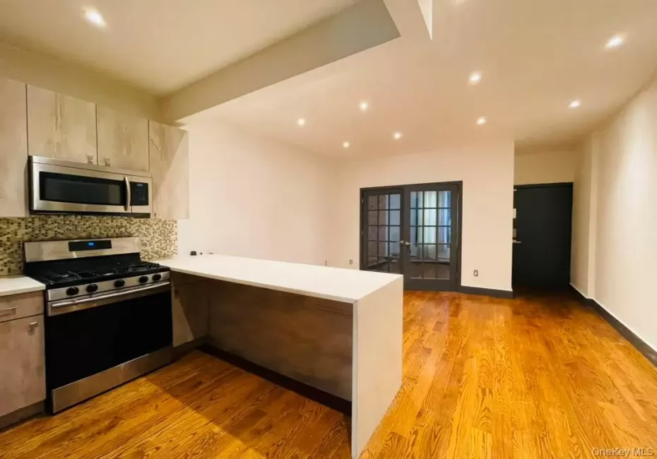 383 Essex Street, New York, NY, 3 Bedrooms Bedrooms, 5 Rooms Rooms,1 BathroomBathrooms,Residential Lease,For Rent,Essex,0,1043015 383 Essex Street, New York, NY, 3 Bedrooms Bedrooms, 5 Rooms Rooms,1 BathroomBathrooms,Residential Lease,For Rent,Essex,0,1043015