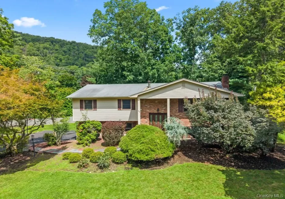 44 Palisades Court, Haverstraw, NY, 4 Bedrooms Bedrooms, 10 Rooms Rooms,2 BathroomsBathrooms,Residential Lease,For Rent,Palisades,0,1043172 44 Palisades Court, Haverstraw, NY, 4 Bedrooms Bedrooms, 10 Rooms Rooms,2 BathroomsBathrooms,Residential Lease,For Rent,Palisades,0,1043172