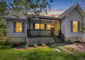 50 Hambletonian Avenue, Chester Town, NY, 3 Bedrooms Bedrooms, 5 Rooms Rooms,2 BathroomsBathrooms,Residential,For Rent,Hambletonian,0,1042882 50 Hambletonian Avenue, Chester Town, NY, 3 Bedrooms Bedrooms, 5 Rooms Rooms,2 BathroomsBathrooms,Residential,For Rent,Hambletonian,0,1042882