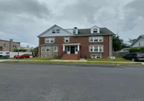 19 Madison Avenue, Hempstead, NY, 2 Bedrooms Bedrooms, 6 Rooms Rooms,1 BathroomBathrooms,Residential Lease,For Rent,Madison,0,1043242 19 Madison Avenue, Hempstead, NY, 2 Bedrooms Bedrooms, 6 Rooms Rooms,1 BathroomBathrooms,Residential Lease,For Rent,Madison,0,1043242