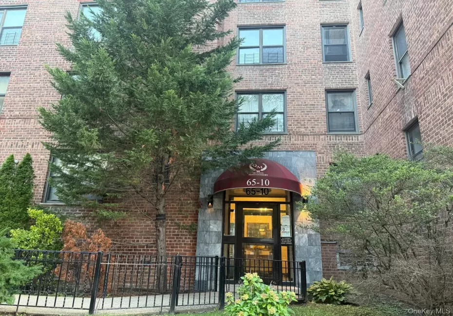 6510 108th Street, New York, NY, 1 Bedroom Bedrooms, 4 Rooms Rooms,1 BathroomBathrooms,Residential,For Rent,108th,0,1043196 6510 108th Street, New York, NY, 1 Bedroom Bedrooms, 4 Rooms Rooms,1 BathroomBathrooms,Residential,For Rent,108th,0,1043196