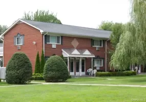 125 Terryville Road, Brookhaven, NY, 1 Bedroom Bedrooms, 3 Rooms Rooms,1 BathroomBathrooms,Residential Lease,For Rent,Terryville,0,1043265 125 Terryville Road, Brookhaven, NY, 1 Bedroom Bedrooms, 3 Rooms Rooms,1 BathroomBathrooms,Residential Lease,For Rent,Terryville,0,1043265