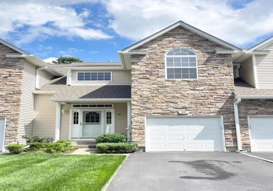 90 Manitou Trail, Smithtown, NY, 3 Bedrooms Bedrooms, 7 Rooms Rooms,2 BathroomsBathrooms,Residential Lease,For Rent,Manitou,0,1043540 90 Manitou Trail, Smithtown, NY, 3 Bedrooms Bedrooms, 7 Rooms Rooms,2 BathroomsBathrooms,Residential Lease,For Rent,Manitou,0,1043540
