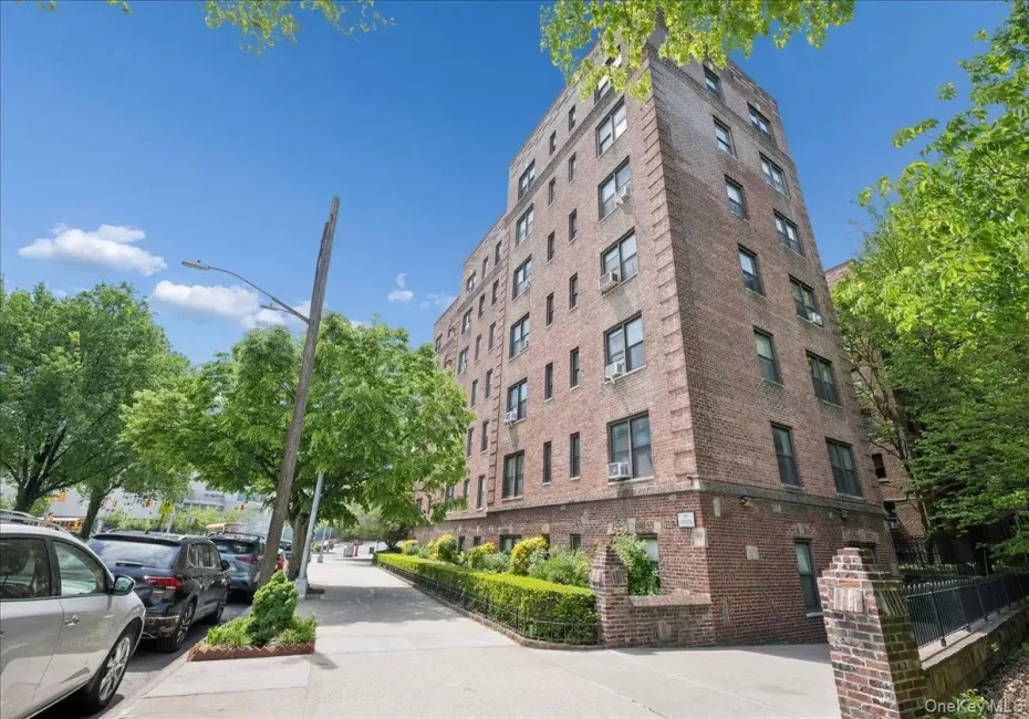 3015 Riverdale Avenue, New York, NY, 1 Bedroom Bedrooms, 3 Rooms Rooms,1 BathroomBathrooms,Residential,For Rent,Riverdale,0,1000741 3015 Riverdale Avenue, New York, NY, 1 Bedroom Bedrooms, 3 Rooms Rooms,1 BathroomBathrooms,Residential,For Rent,Riverdale,0,1000741