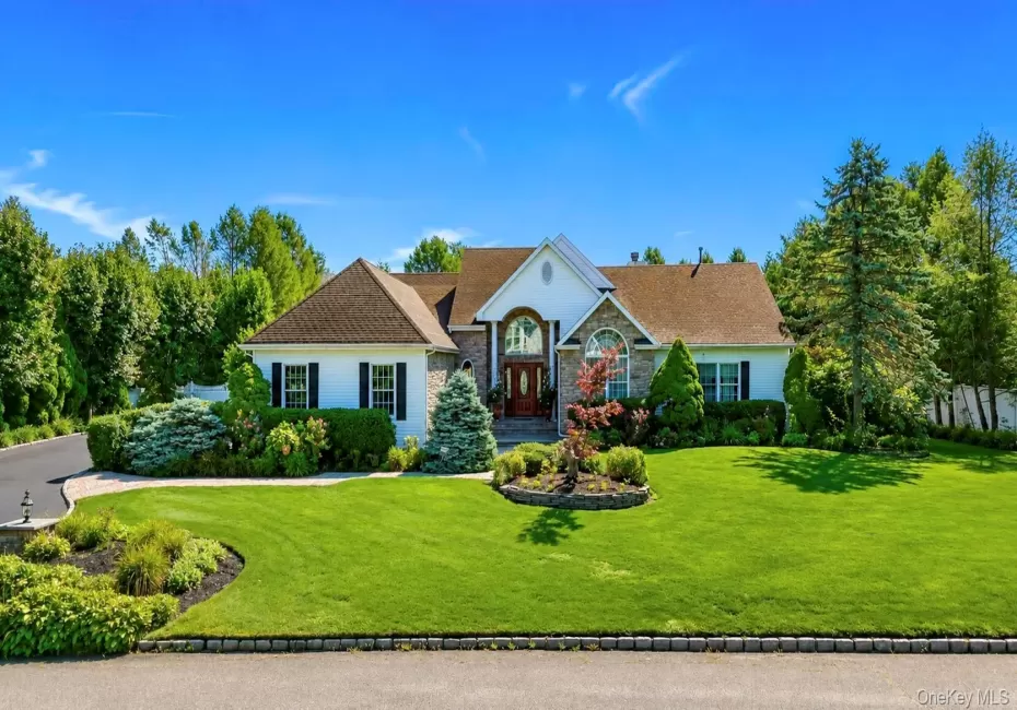 55 Casey Lane, Brookhaven, NY, 4 Bedrooms Bedrooms, 10 Rooms Rooms,3 BathroomsBathrooms,Residential,For Rent,Casey,0,1039519 55 Casey Lane, Brookhaven, NY, 4 Bedrooms Bedrooms, 10 Rooms Rooms,3 BathroomsBathrooms,Residential,For Rent,Casey,0,1039519