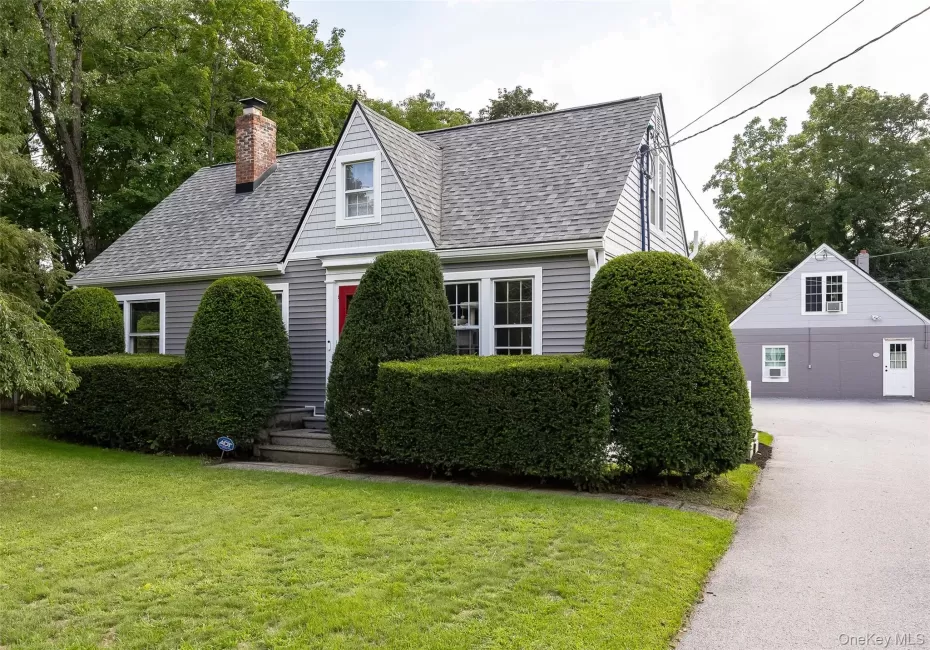 13-17 Clark Heights, Pleasant Valley, NY, 4 Bedrooms Bedrooms, 10 Rooms Rooms,2 BathroomsBathrooms,Residential,For Rent,Clark,0,1043295 13-17 Clark Heights, Pleasant Valley, NY, 4 Bedrooms Bedrooms, 10 Rooms Rooms,2 BathroomsBathrooms,Residential,For Rent,Clark,0,1043295