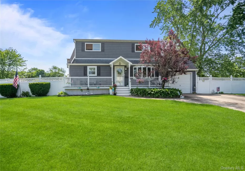 43 Woods Lane, Brookhaven, NY, 4 Bedrooms Bedrooms, 8 Rooms Rooms,3 BathroomsBathrooms,Residential,For Rent,Woods,0,1007605 43 Woods Lane, Brookhaven, NY, 4 Bedrooms Bedrooms, 8 Rooms Rooms,3 BathroomsBathrooms,Residential,For Rent,Woods,0,1007605