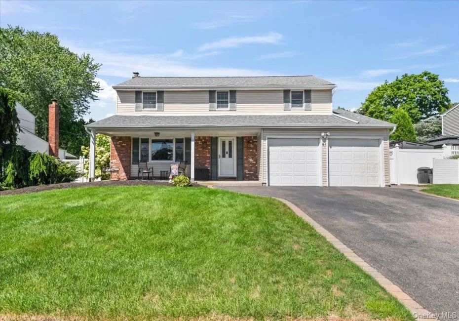 41 Longstreet Drive, Brookhaven, NY, 4 Bedrooms Bedrooms, 10 Rooms Rooms,2 BathroomsBathrooms,Residential,For Rent,Longstreet,0,1043286 41 Longstreet Drive, Brookhaven, NY, 4 Bedrooms Bedrooms, 10 Rooms Rooms,2 BathroomsBathrooms,Residential,For Rent,Longstreet,0,1043286