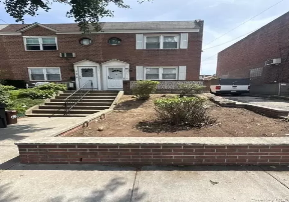 10-27 116th Street, New York, NY, 2 Bedrooms Bedrooms, 4 Rooms Rooms,1 BathroomBathrooms,Residential Lease,For Rent,116th,0,1043408 10-27 116th Street, New York, NY, 2 Bedrooms Bedrooms, 4 Rooms Rooms,1 BathroomBathrooms,Residential Lease,For Rent,116th,0,1043408