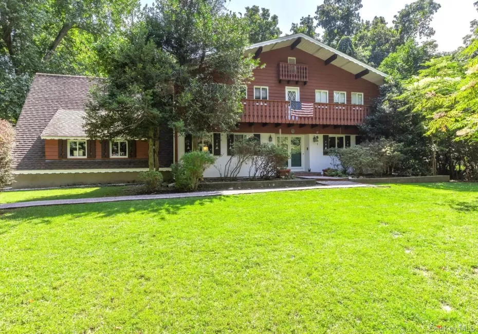 1 Valleywood Court, Smithtown, NY, 3 Bedrooms Bedrooms, 9 Rooms Rooms,2 BathroomsBathrooms,Residential,For Rent,Valleywood,0,1040036 1 Valleywood Court, Smithtown, NY, 3 Bedrooms Bedrooms, 9 Rooms Rooms,2 BathroomsBathrooms,Residential,For Rent,Valleywood,0,1040036