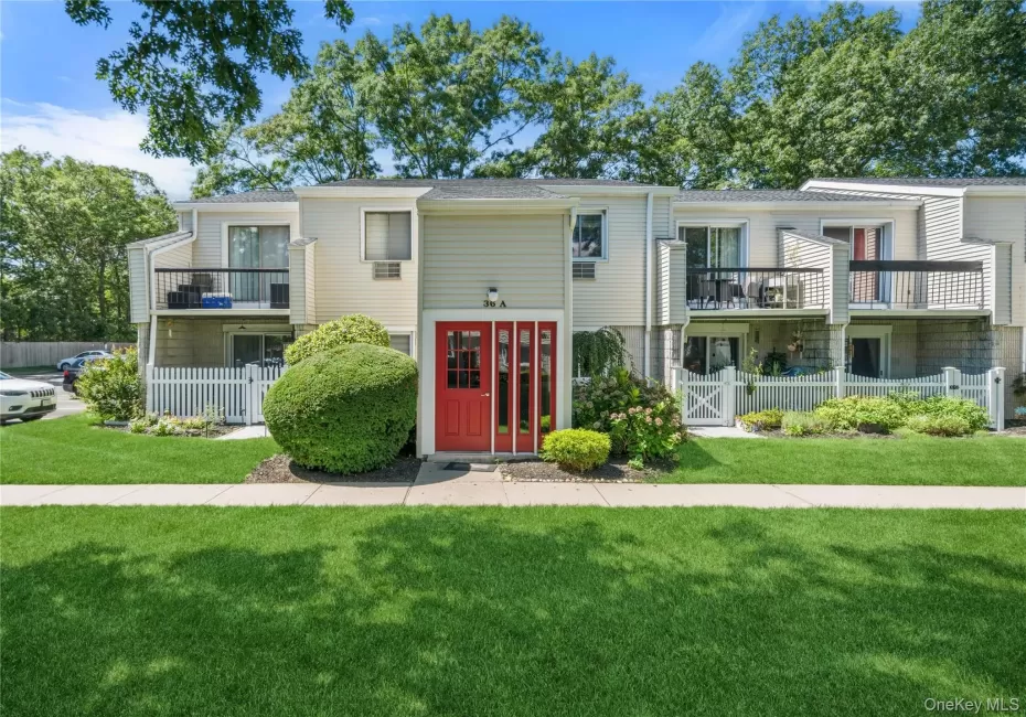 36 Richmond Boulevard, Islip, NY, 2 Bedrooms Bedrooms, 5 Rooms Rooms,1 BathroomBathrooms,Residential,For Rent,Richmond,0,1042248 36 Richmond Boulevard, Islip, NY, 2 Bedrooms Bedrooms, 5 Rooms Rooms,1 BathroomBathrooms,Residential,For Rent,Richmond,0,1042248