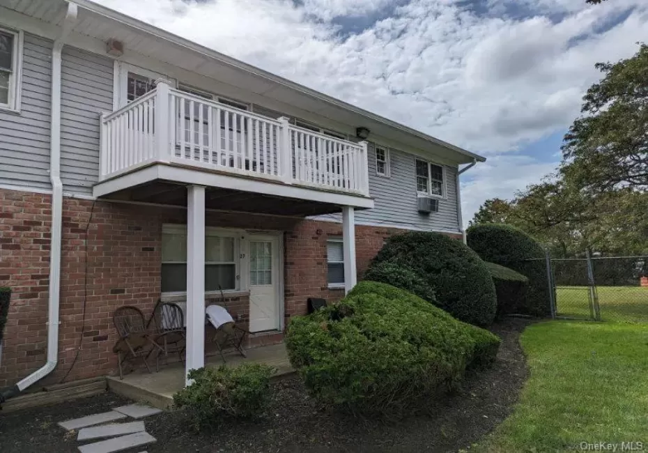 1 Hemlock Drive, Islip, NY, 1 Bedroom Bedrooms, 4 Rooms Rooms,1 BathroomBathrooms,Residential,For Rent,Hemlock,0,1040294 1 Hemlock Drive, Islip, NY, 1 Bedroom Bedrooms, 4 Rooms Rooms,1 BathroomBathrooms,Residential,For Rent,Hemlock,0,1040294