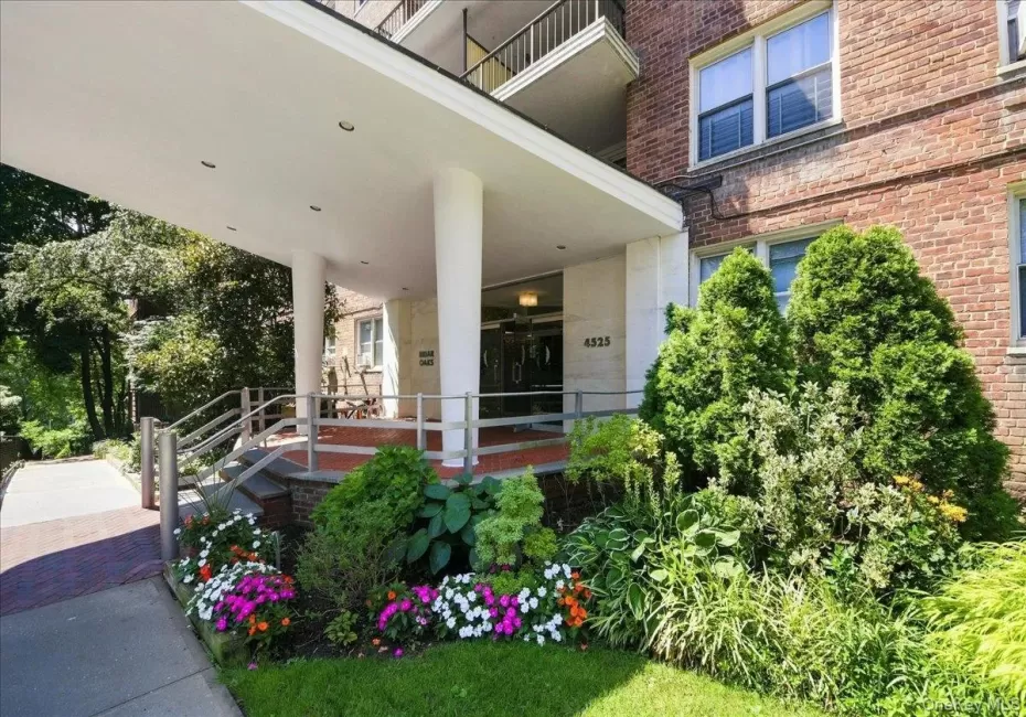 4525 Henry Hudson Parkway, New York, NY, 2 Bedrooms Bedrooms, 3 Rooms Rooms,1 BathroomBathrooms,Residential,For Rent,Henry Hudson,0,1042723 4525 Henry Hudson Parkway, New York, NY, 2 Bedrooms Bedrooms, 3 Rooms Rooms,1 BathroomBathrooms,Residential,For Rent,Henry Hudson,0,1042723