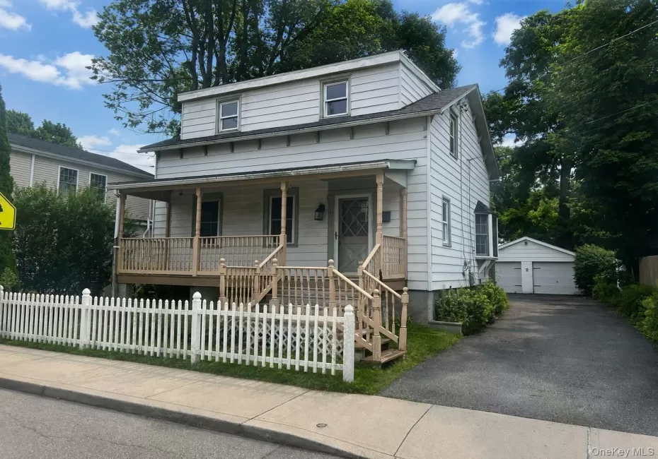 57 Liberty Street, Beacon, NY, 3 Bedrooms Bedrooms, 5 Rooms Rooms,1 BathroomBathrooms,Residential,For Rent,Liberty,0,1042702 57 Liberty Street, Beacon, NY, 3 Bedrooms Bedrooms, 5 Rooms Rooms,1 BathroomBathrooms,Residential,For Rent,Liberty,0,1042702