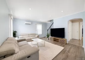 1042 7th Street, North Hempstead, NY, 4 Bedrooms Bedrooms, 12 Rooms Rooms,3 BathroomsBathrooms,Residential Lease,For Rent,7th,0,1043504 1042 7th Street, North Hempstead, NY, 4 Bedrooms Bedrooms, 12 Rooms Rooms,3 BathroomsBathrooms,Residential Lease,For Rent,7th,0,1043504
