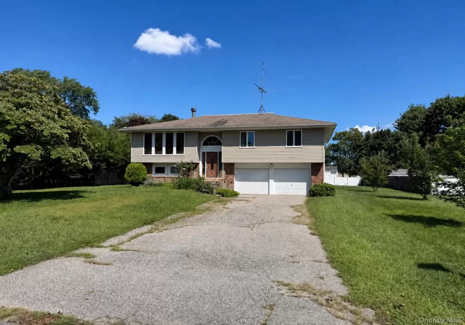 5 Cherrywood Drive, Huntington, NY, 4 Bedrooms Bedrooms, 9 Rooms Rooms,2 BathroomsBathrooms,Residential,For Rent,Cherrywood,0,1042804 5 Cherrywood Drive, Huntington, NY, 4 Bedrooms Bedrooms, 9 Rooms Rooms,2 BathroomsBathrooms,Residential,For Rent,Cherrywood,0,1042804